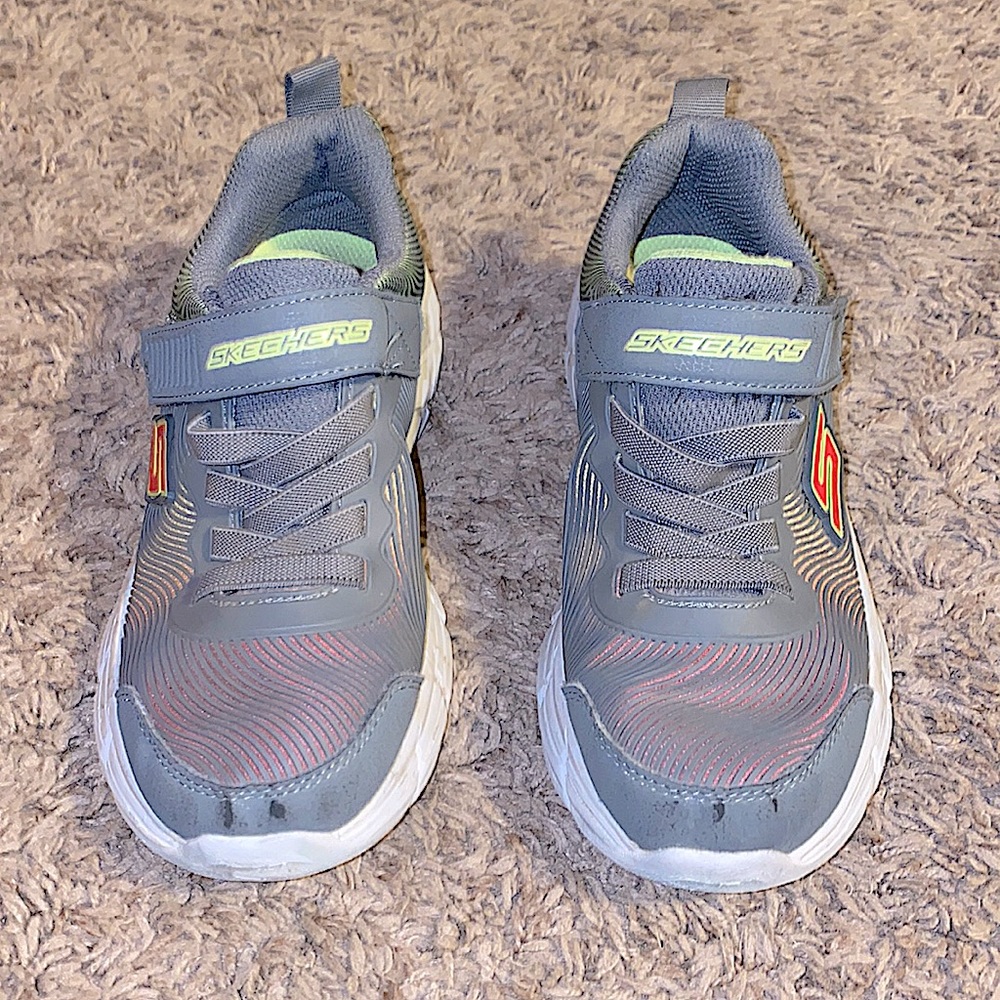 Sketchers multicolored velcro sneakers